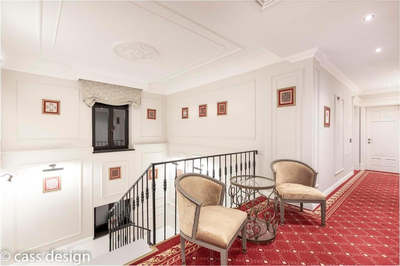 Hotel Versay Băile Herculane Esterno foto